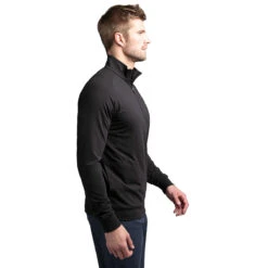 TravisMathew Store -TravisMathew Store ZACHARY BLACK 1